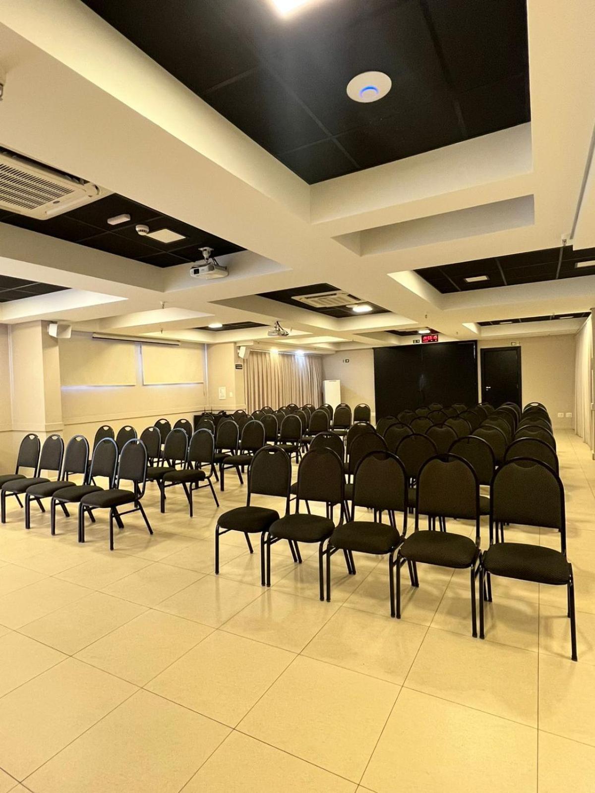 Occitano Apart Hotel بيراسيكابا المظهر الخارجي الصورة